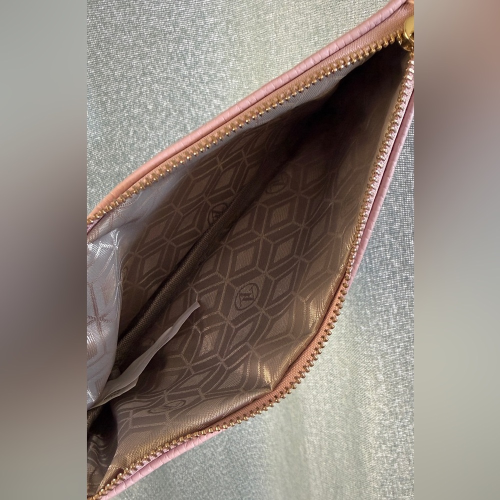 Adrienne Vittadini Pink Pebbled Wristlet - Picture 4 of 4